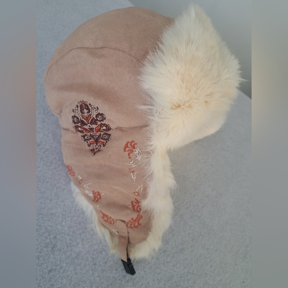 White Rabbit Fur Embroidered Aviator Trapper Hat - Tan - Picture 3 of 10